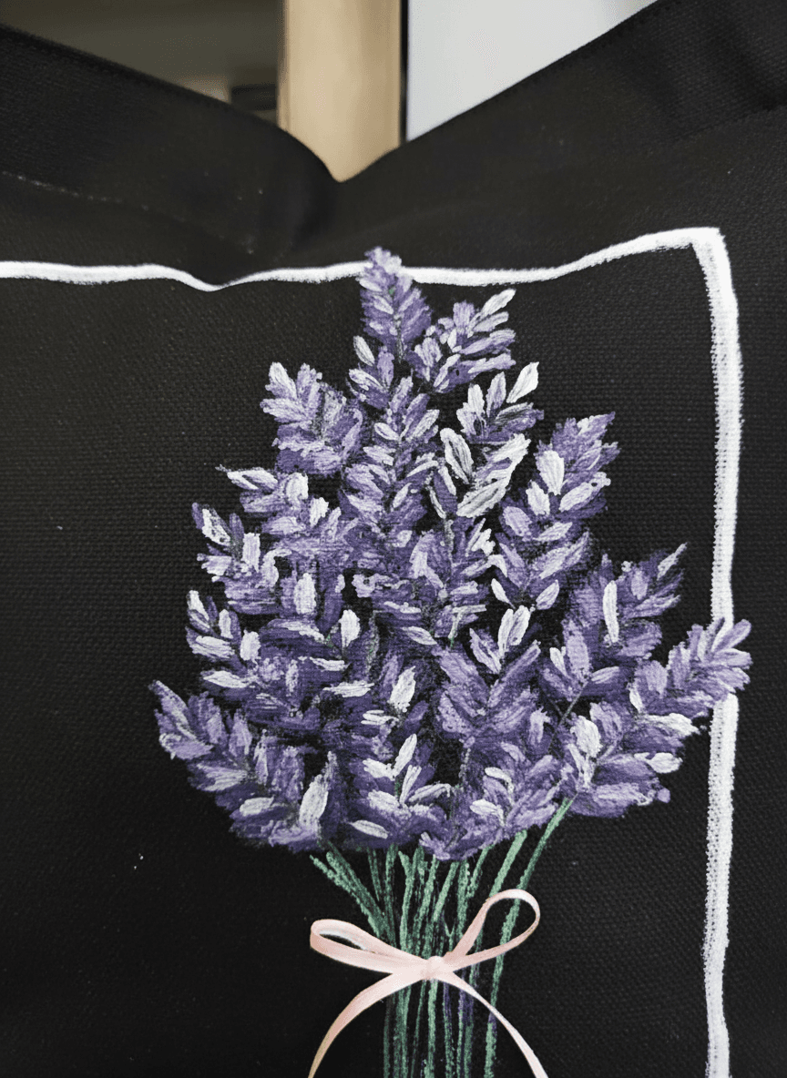 Lavender Bouquet Hand-Painted Shoulder bag detail 2