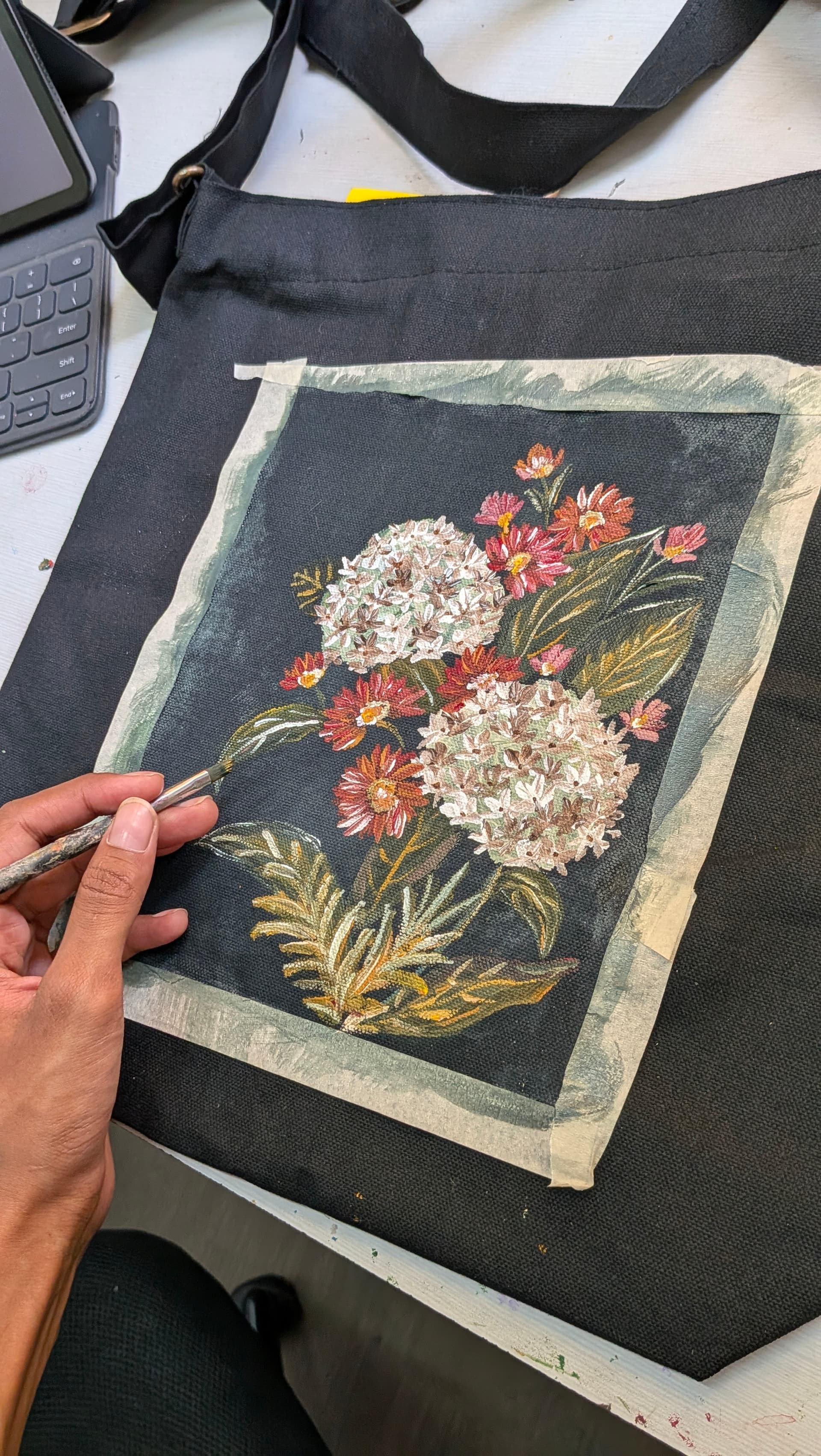 Vintage Botanicals Hand-Painted Shoulder bag  detail 5